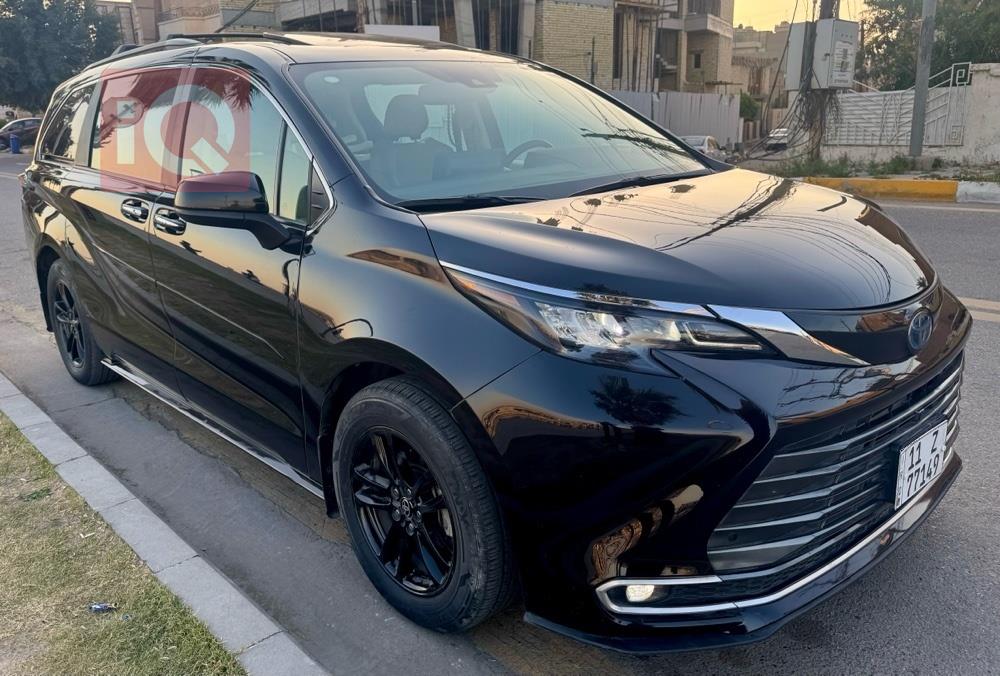 تويوتا سيينا